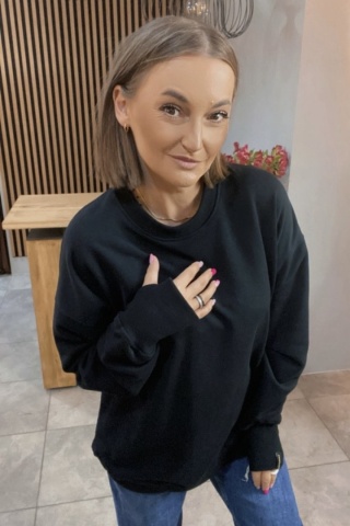 Bluza Long Lenoshka zakończona mankietami z otworami na kciuki - Czarna