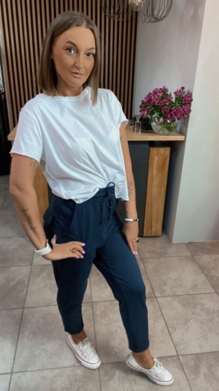 Spodnie dresowe z patką Wiya – Denim