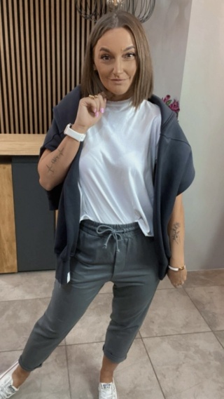 Spodnie dresowe z patką Wiya – Grigio Meddio