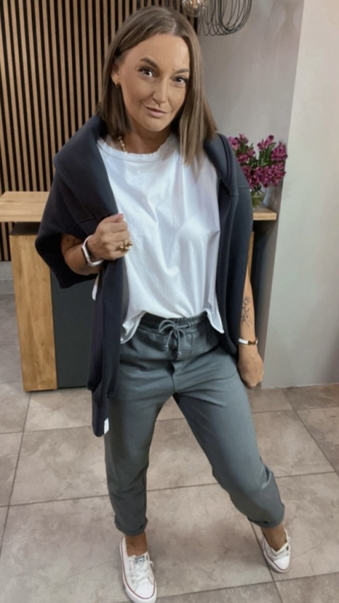Spodnie dresowe z patką Wiya – Grigio Meddio
