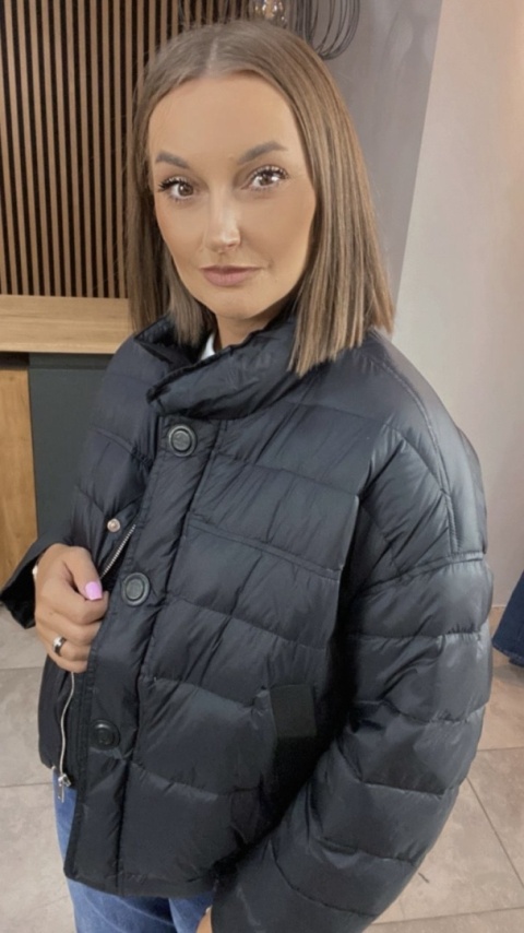 Kurtka z naturalnym puchem - Czarna