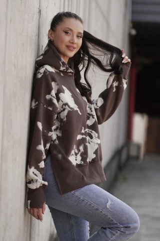 Bluza Mess z kapturem Lenoshka - Czekoladowo-kremowy tie-dye