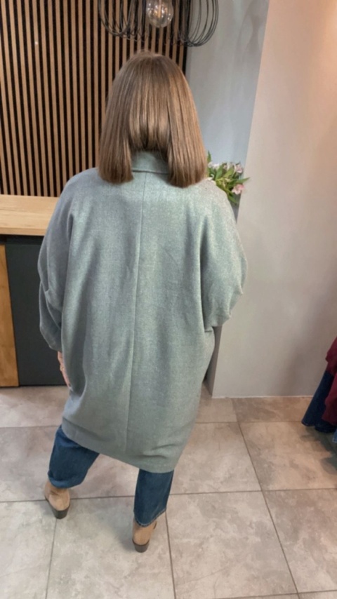 Płaszcz damski oversize Gioya & Co. – Szary