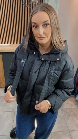 Kurtka z naturalnym puchem - model Aspen Czarna