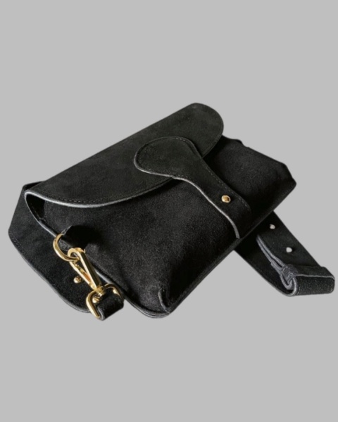 Skórzana torebka listonoszka - Czarna