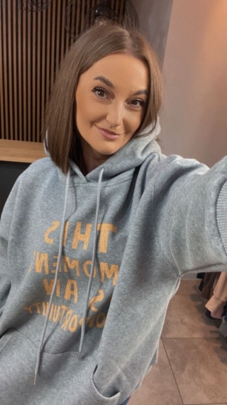 Bluza oversize z kapturem – „This Moment is an Opportunity” - Szary Melanż