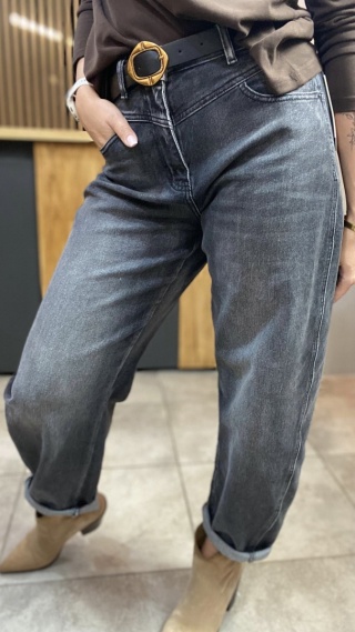 Jeansy Uiuj Banana Fit – UBA 317-1