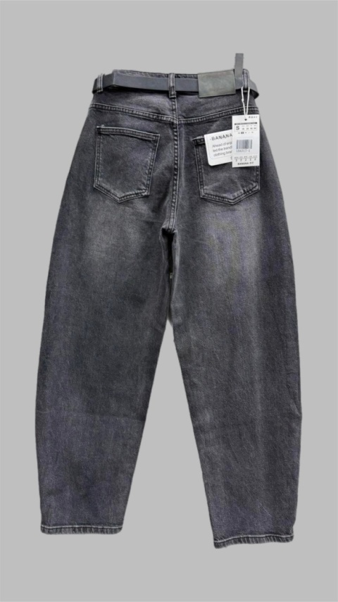 Jeansy Uiuj Banana Fit – UBA 317-1