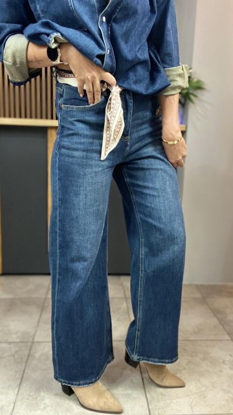 Jeansy wide leg z apaszką - Wiya