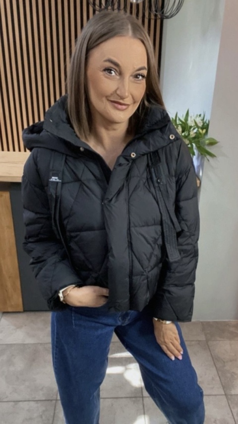Kurtka z naturalnym puchem – model Aspen Czarna