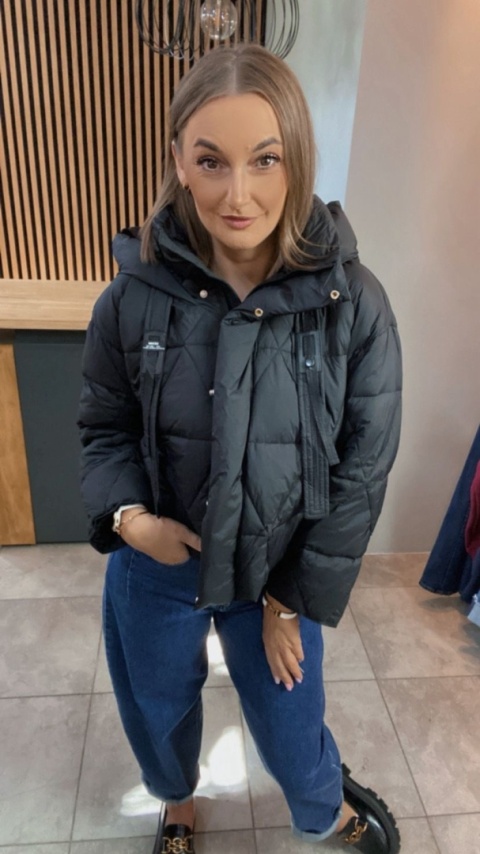 Kurtka z naturalnym puchem – model Aspen Czarna