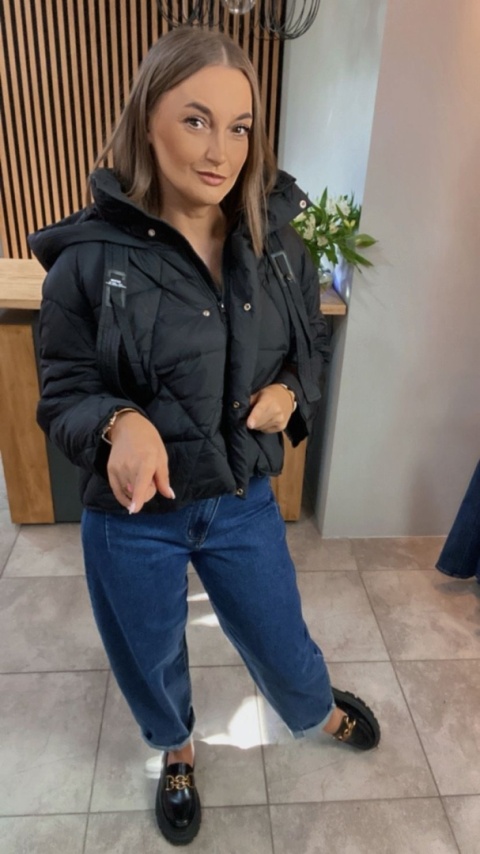 Kurtka z naturalnym puchem – model Aspen Czarna