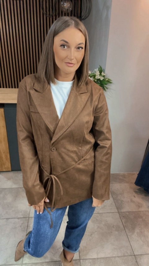 Marynarka damska z eko zamszu – YIMI Camel