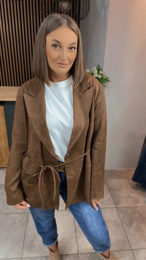 Marynarka damska z eko zamszu – YIMI Camel