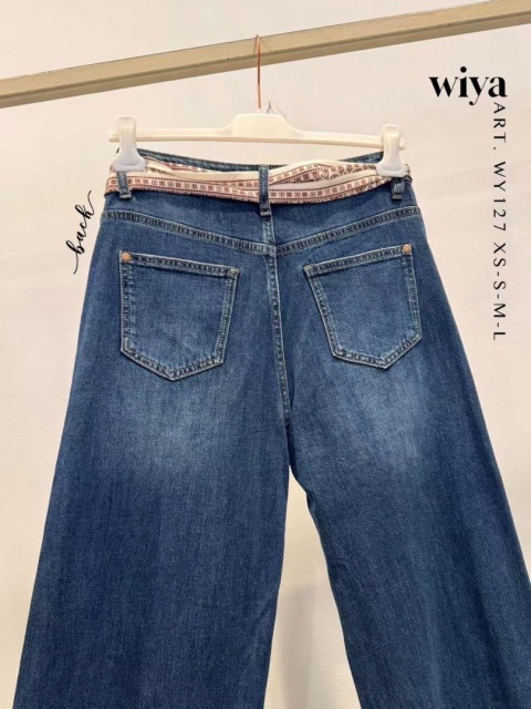 Jeansy wide leg z apaszką – Wiya