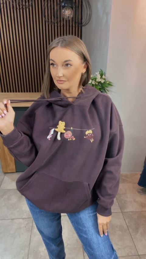Bluza z kapturem – oversize z uroczym nadrukiem