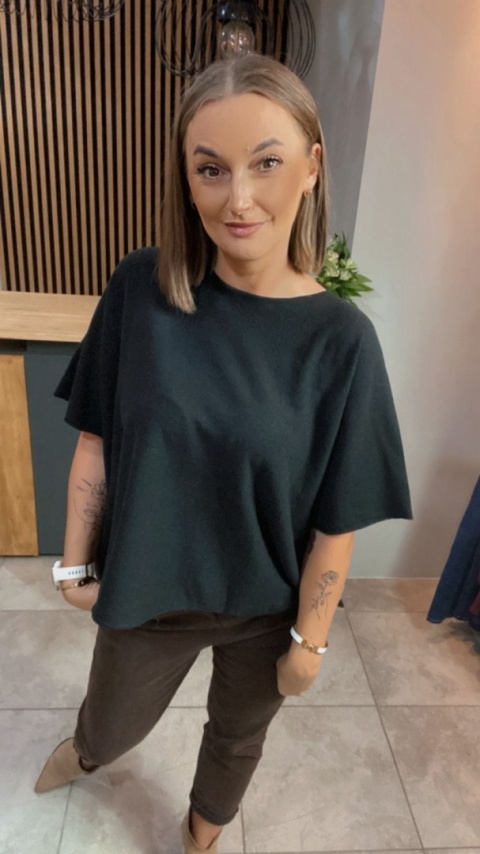 Sweter dzianinowy oversize E-WOMAN - Czarny