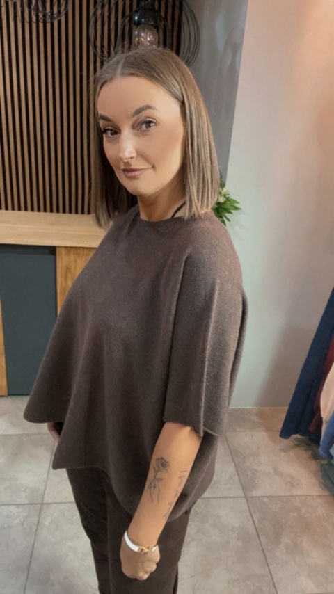 Sweter dzianinowy oversize E-WOMAN - Czekolada
