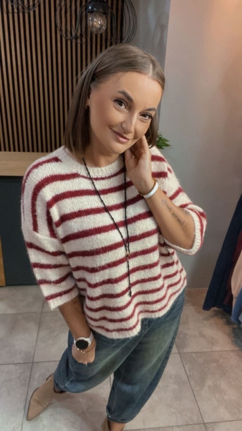 Sweter w paski Czerwony