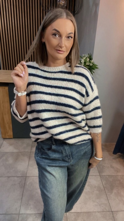 Sweter w paski Granat