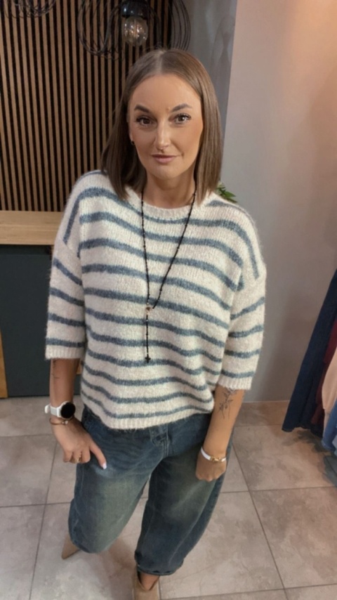 Sweter w paski Szary