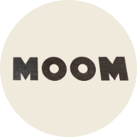 MOOM